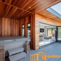 Garden room with internal bar and sky light and external overhang veranda area